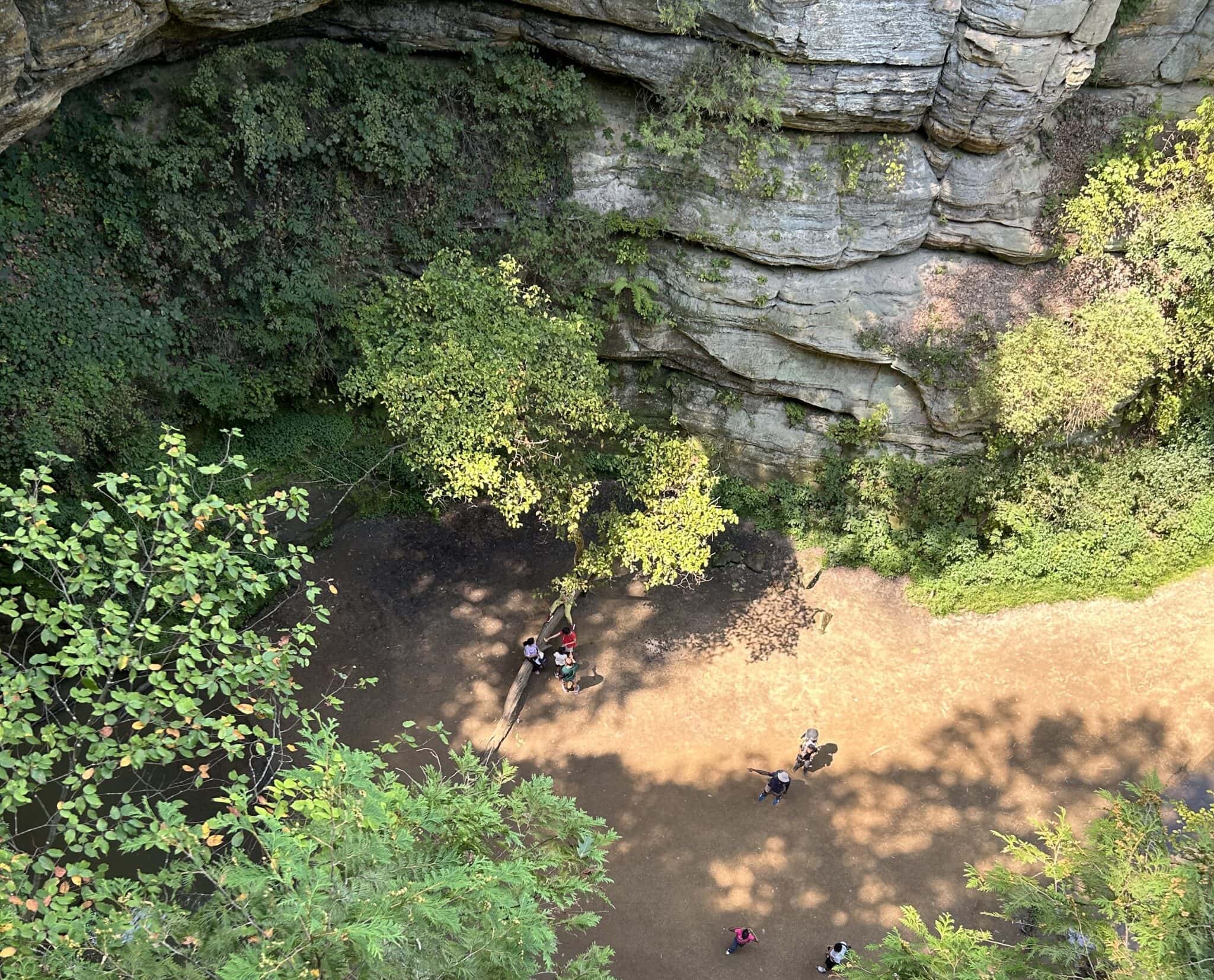 Starved Rock trails rise above the Illinois prairie - Unshakable Hiker